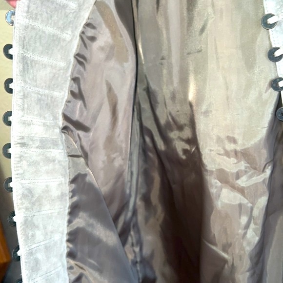 🍂Chico’s suede jacket size 2 Small but a M/L in Chico’s clothing. - Picture 6 of 7